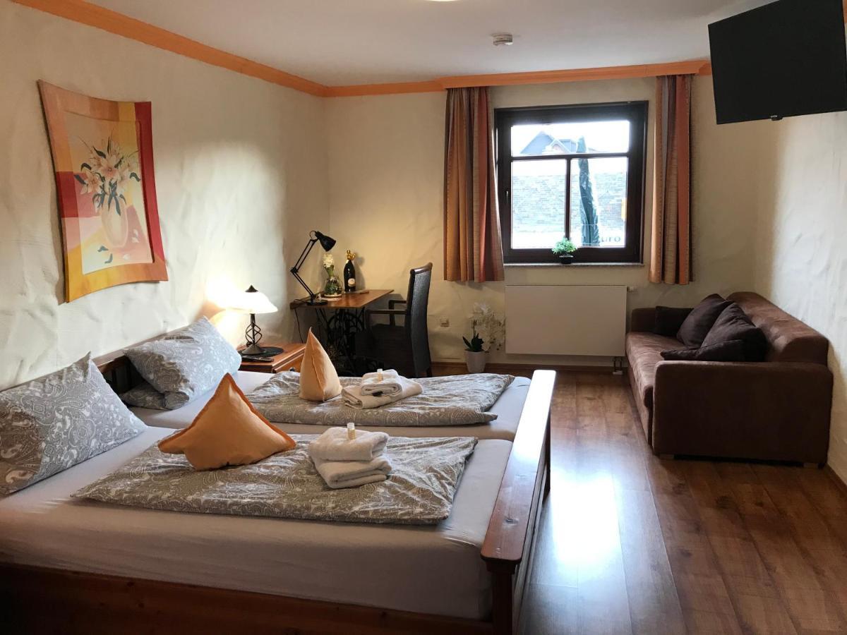 Landhotel Lindenhof Гревенброх Экстерьер фото